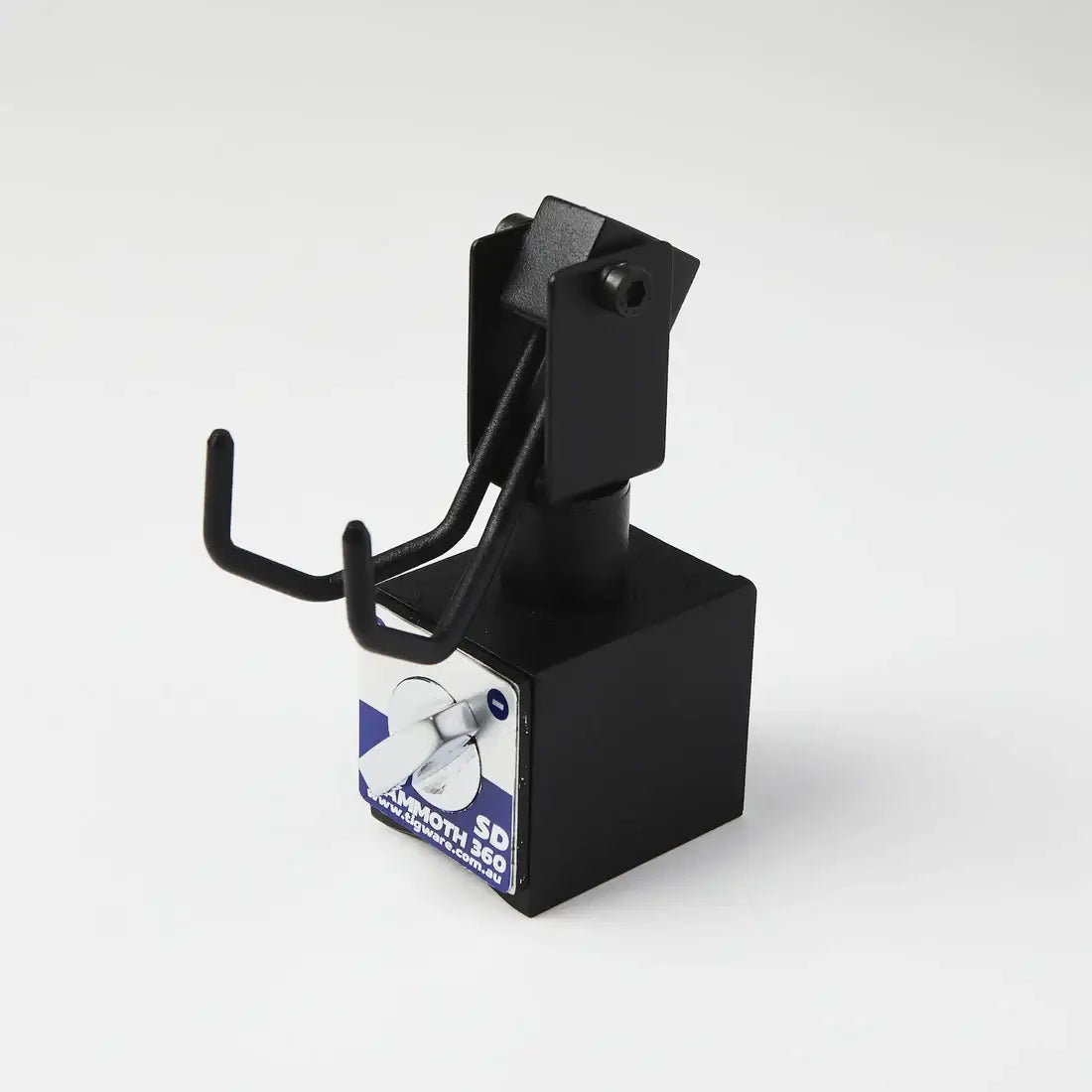 MAMMOTH 360 TIG Hook with switchable magnetic base for versatile workshop and field use.