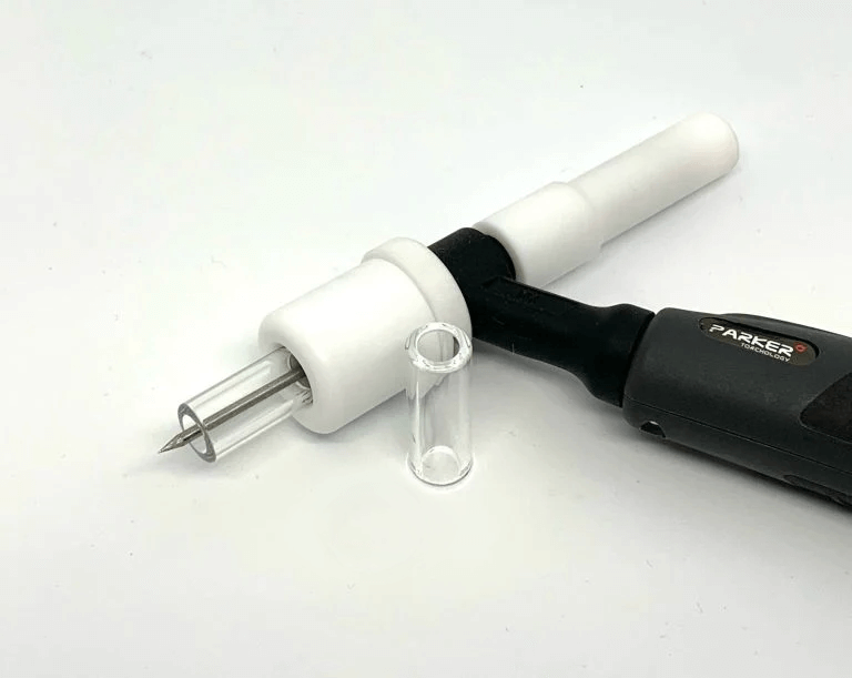 AC-150 #5 Cup/Nozzle Kit featuring titanium clips and quartz material, ideal for tight spots in TIG welding.