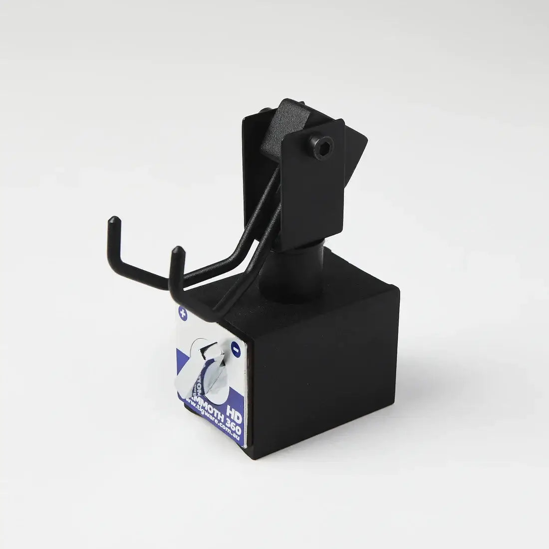 MAMMOTH 360 TIG Hook with switchable magnetic base for versatile workshop and field use.